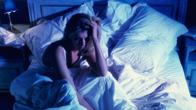 Insonnia con vermi nel corpo
